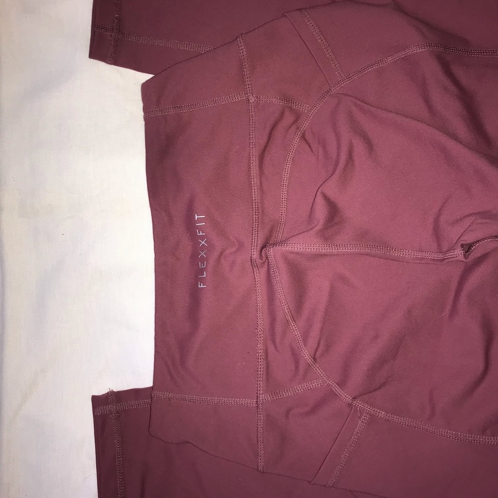 Flexxfit Heart Contour Leggings